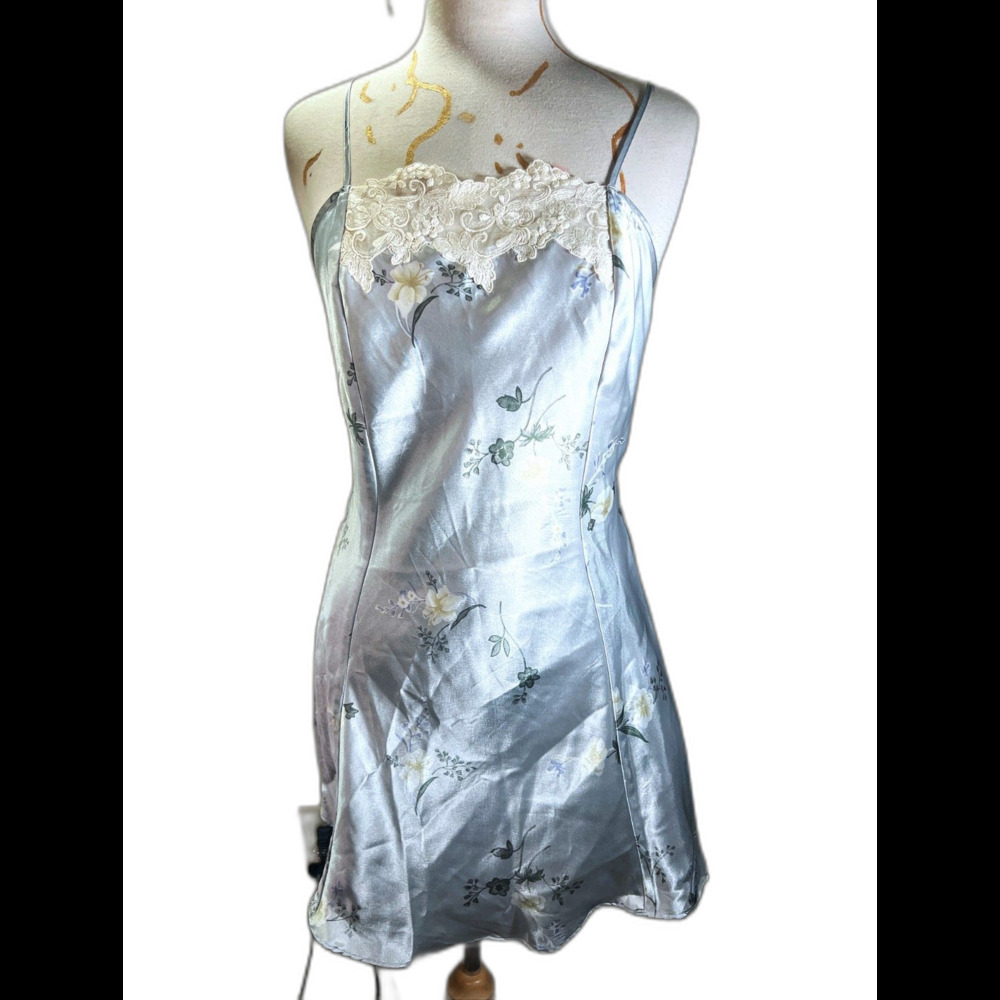 Intimo Amore Nightgown Size M Vintage Y2k Sofia Vergara Vibes Sultry Lingerie